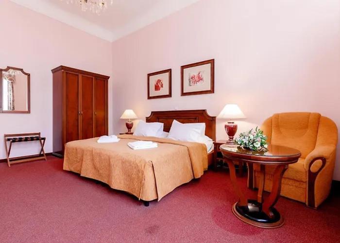Hotel Ester Karlsbad Eksteriør billede