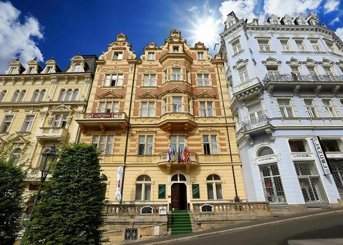 Hotel Ester Karlsbad Eksteriør billede