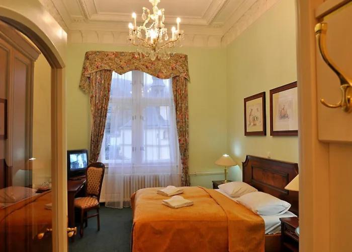 Hotel Ester Karlsbad Eksteriør billede